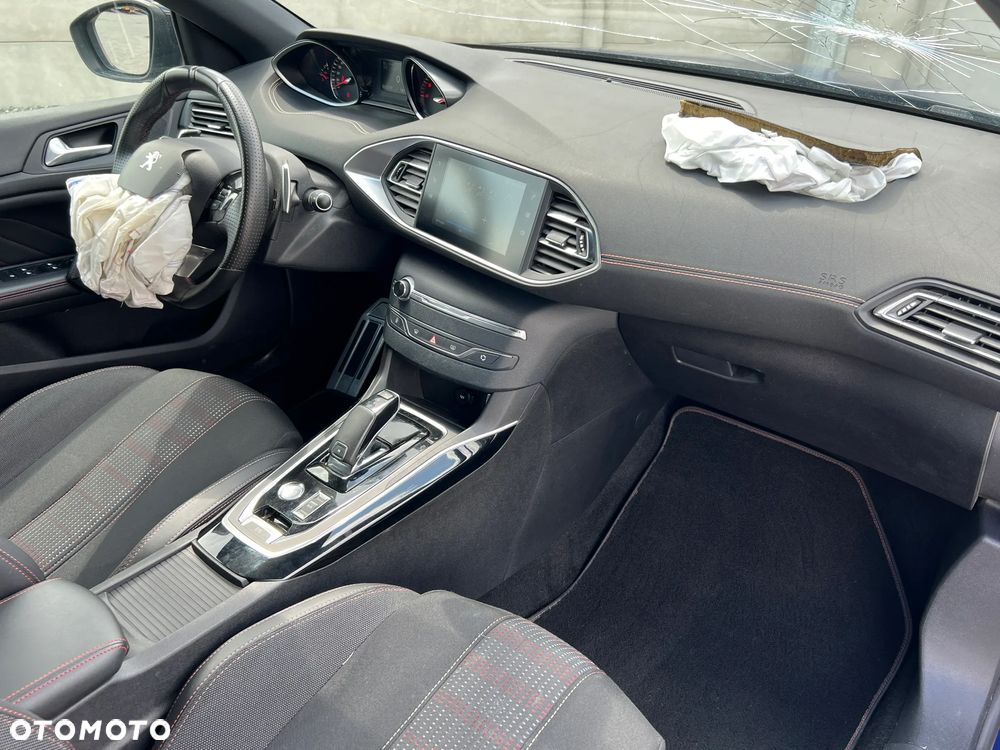 Peugeot 308 1.5 BlueHDi GT S&S EAT8 - 13