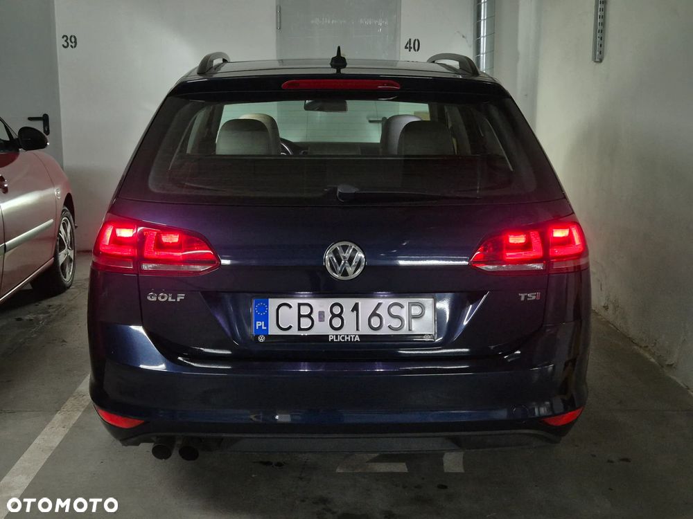 Volkswagen Golf - 33