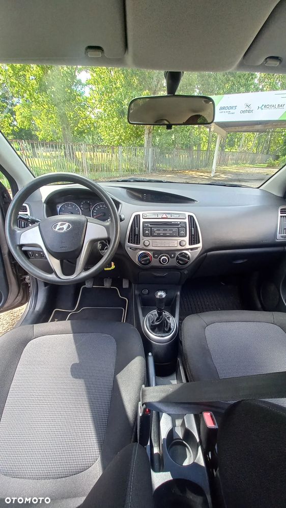 Hyundai i20 1.25 Comfort - 13