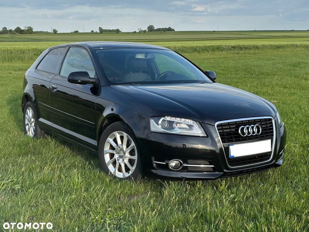 Audi A3 3-drzwiowe 1.6 TDI S line Sportpaket - 1