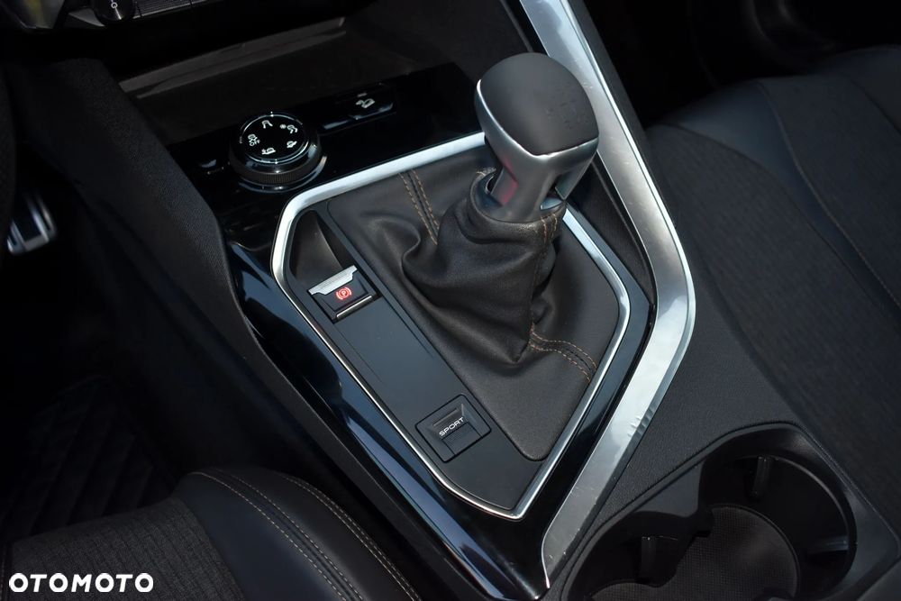 Peugeot 3008 BlueHDi 130 Stop & Start Allure - 28