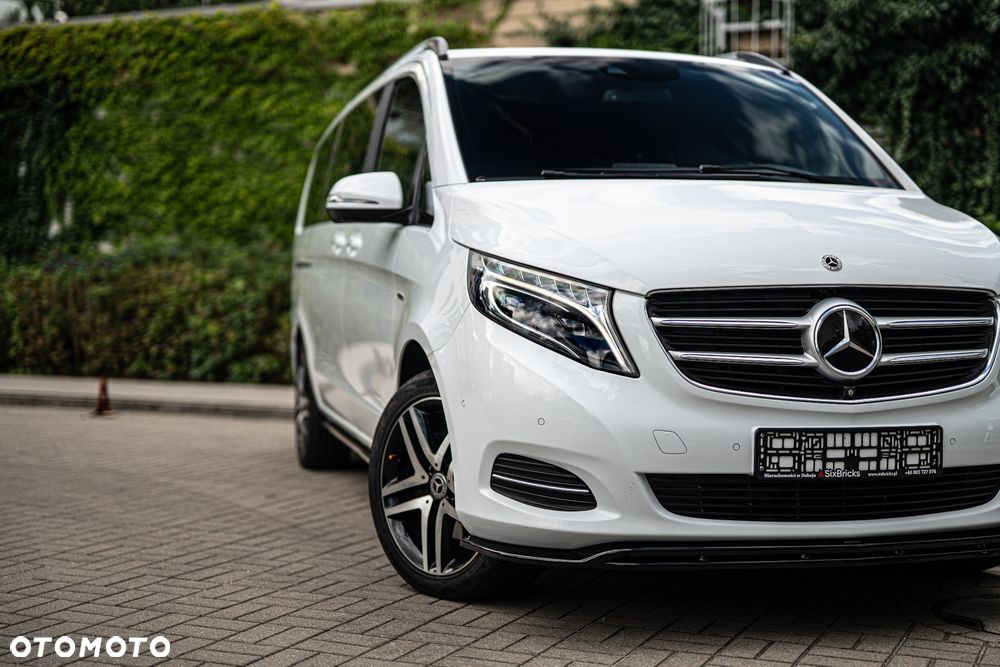 Mercedes-Benz Klasa V - 5