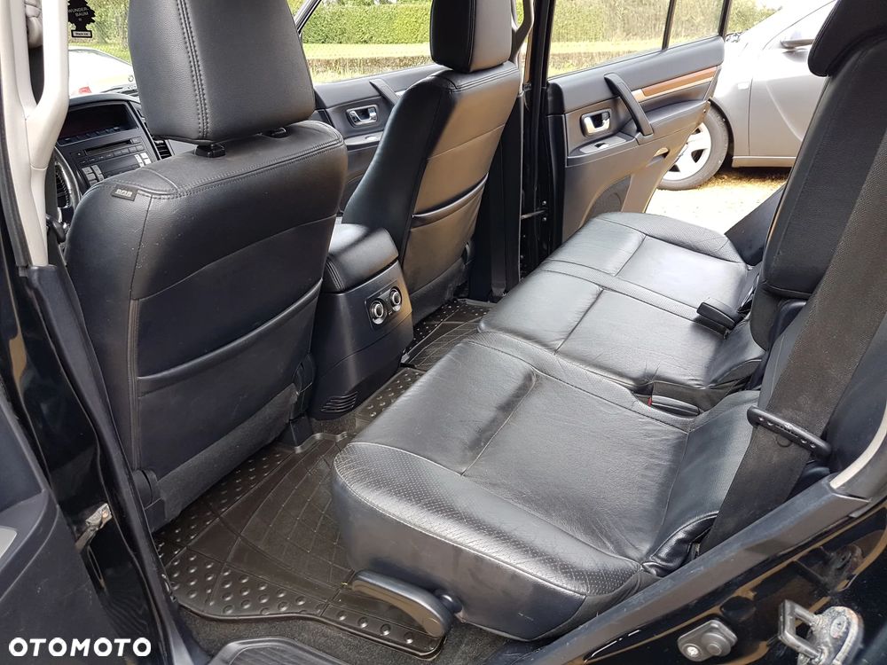 Mitsubishi Pajero 3.2 DI-D Automatik Intense - 16