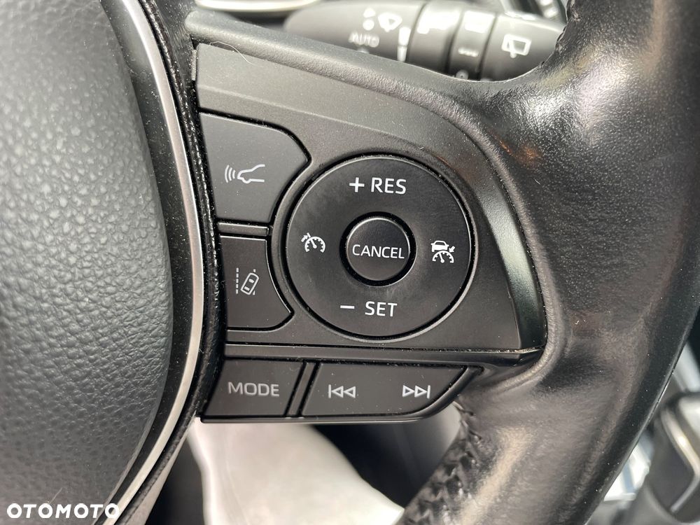 Toyota Corolla 1.8 Hybrid GPF Comfort - 29