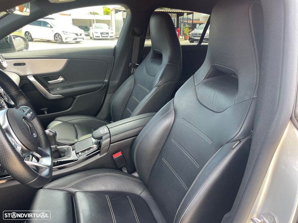 Mercedes-Benz CLA 180 AMG Line - 10