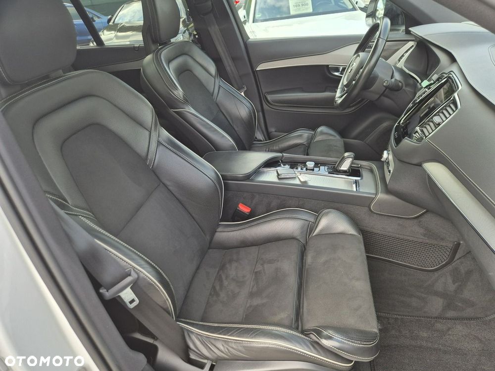 Volvo XC 90 D5 AWD R-Design - 29