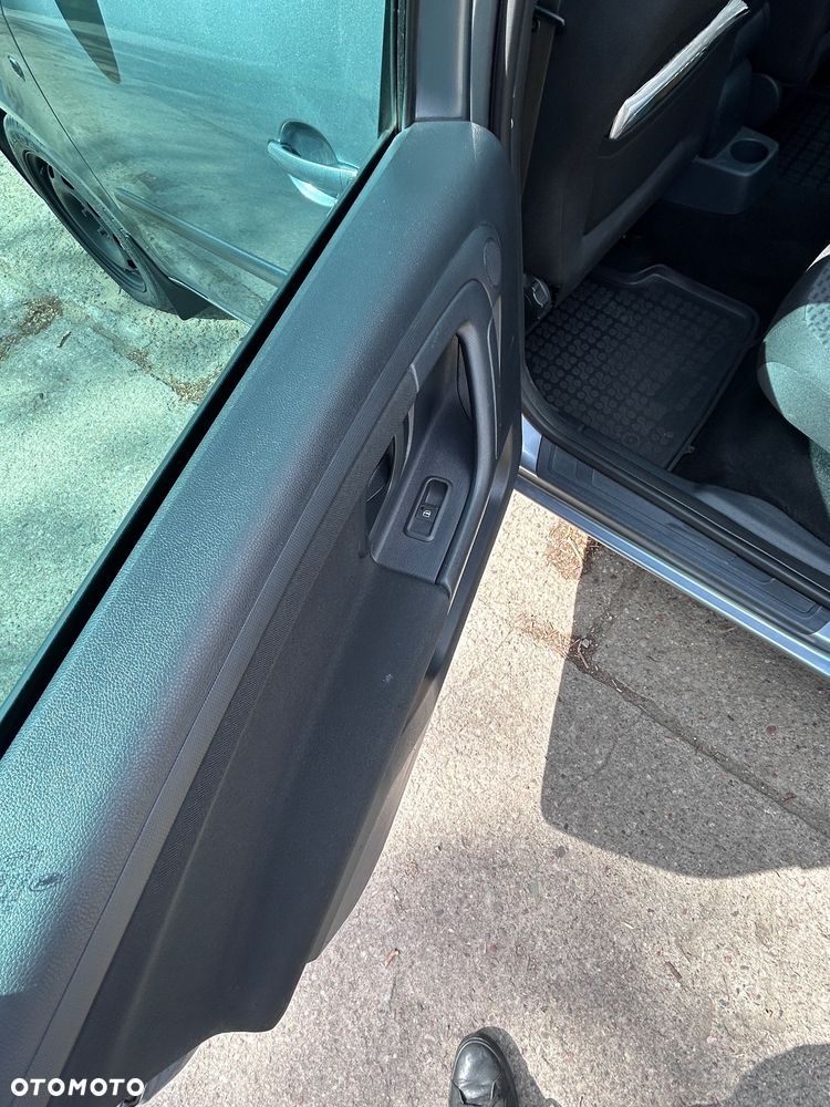 Skoda Roomster 1.6 TDI DPF Active - 15