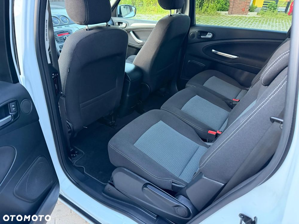 Ford S-Max 2.0 TDCi DPF Champions Edition - 4