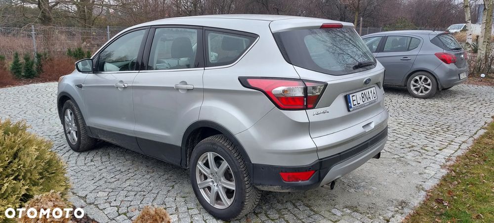 Ford Kuga - 3