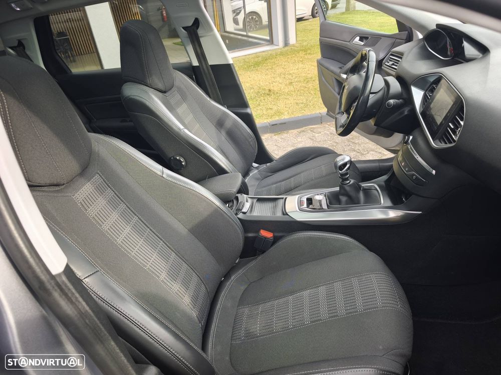 Peugeot 308 SW BlueHDi 120 Stop & Start Allure - 8