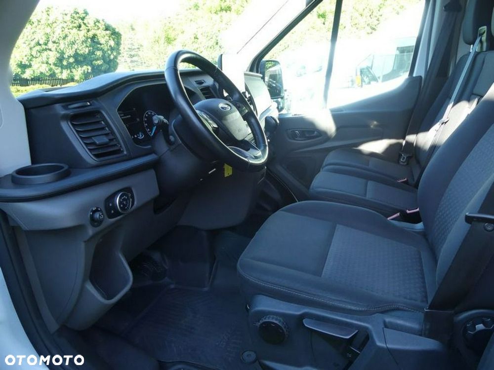 Ford Transit - 4