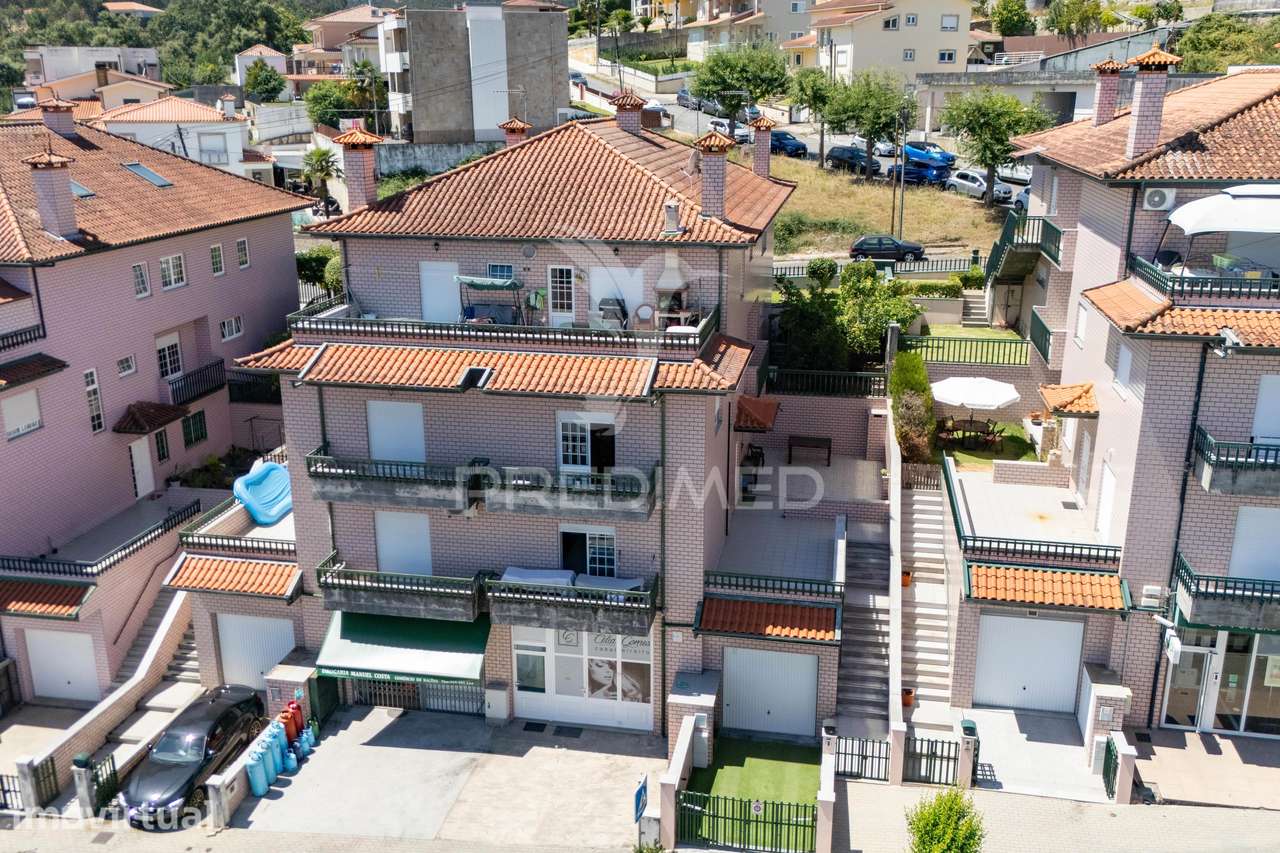 Andar Moradia T3 em Moure – Vila Verde - Grande imagem: 3/38