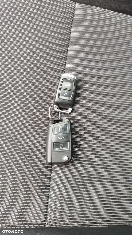 Skoda Octavia 2.0 TDI DSG Premium Edition - 27