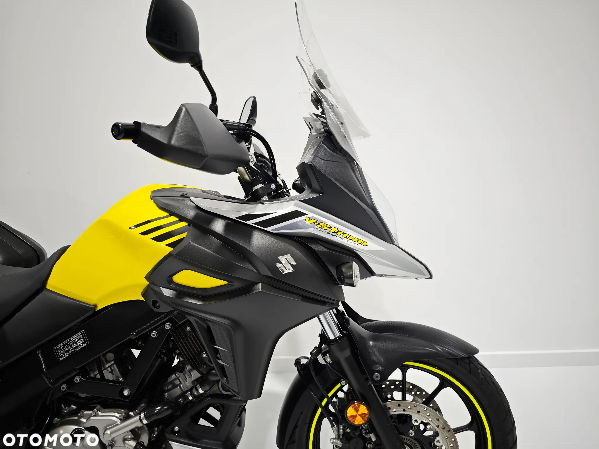 Suzuki V-STROM - 14