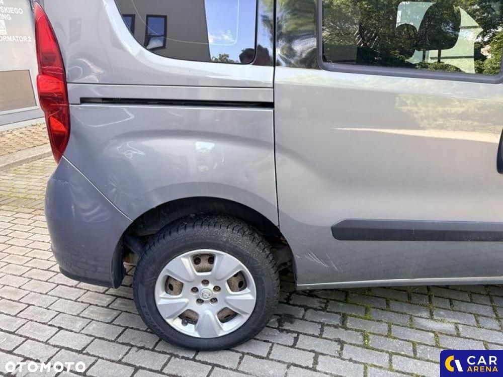 Opel Combo - 22