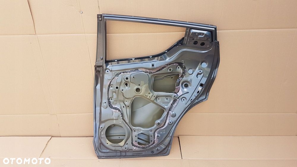 DRZWI TYŁ PRAWY TOYOTA CHR CH-R 16- - 6