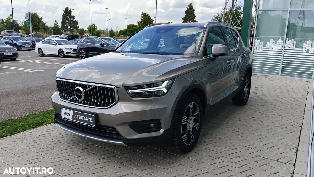 Volvo XC 40 B4 AT8 AWD Mild Hybrid Inscription - 2