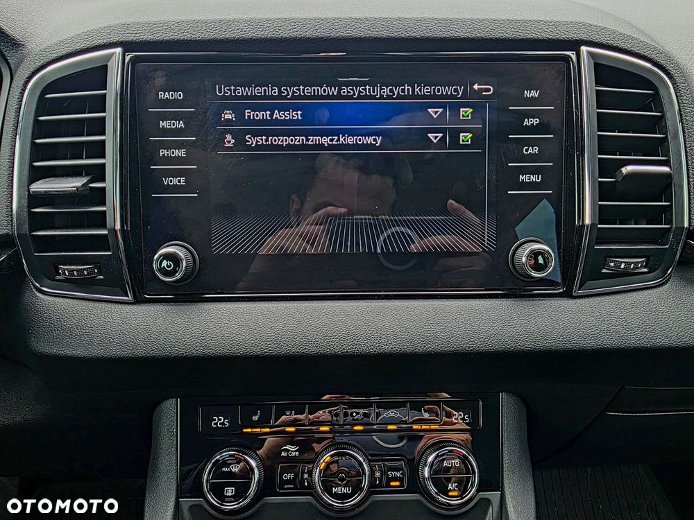Skoda Karoq 1.5 TSI ACT 4x2 Style DSG - 19