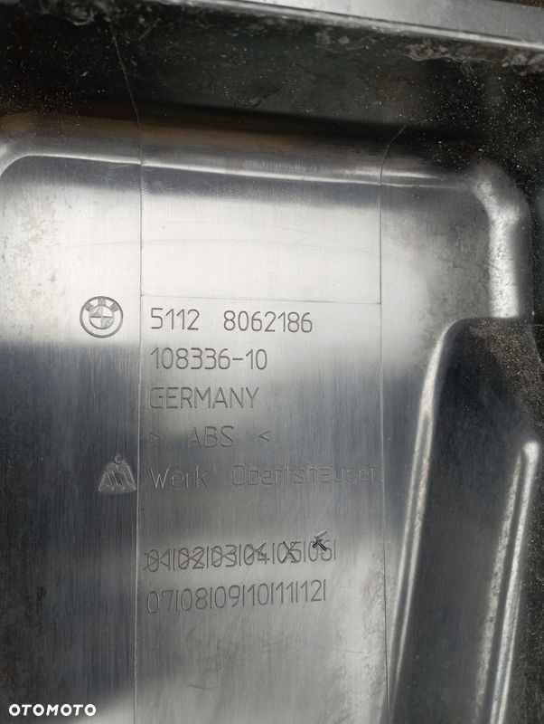BMW M2 F87 ŚLIZG ZDERZAKA PRAWY TYŁ 8062186 - 2