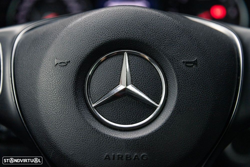 Mercedes-Benz V 220 d Exclusive - 36