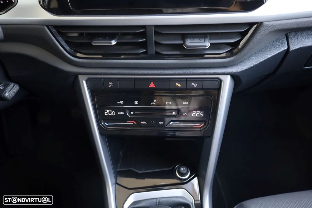 VW T-Roc 1.0 TSI Life - 23
