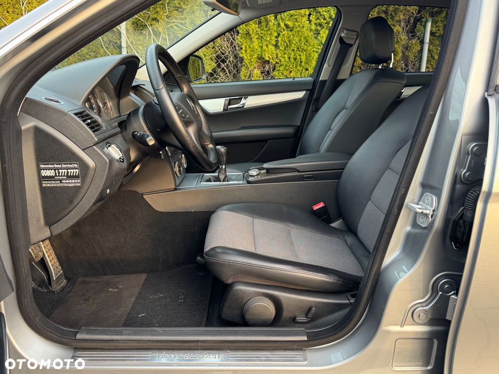 Mercedes-Benz Klasa C 180 Kompressor Avantgarde - 18