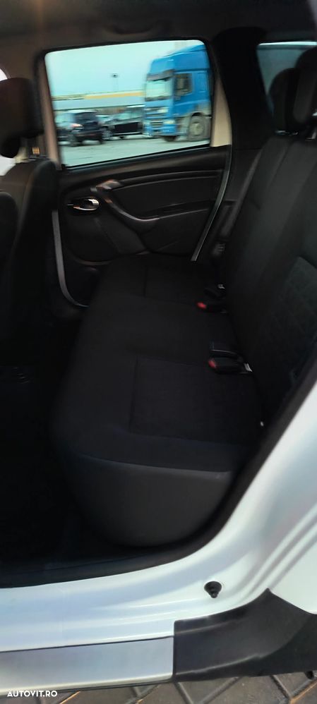 Dacia Duster 1.5 dCi 4x4 Prestige - 17