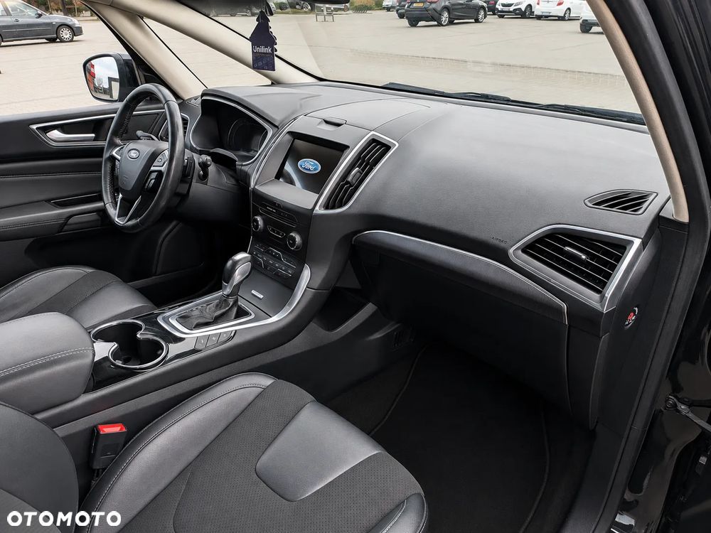 Ford S-Max 2.0 TDCi Titanium PowerShift - 9