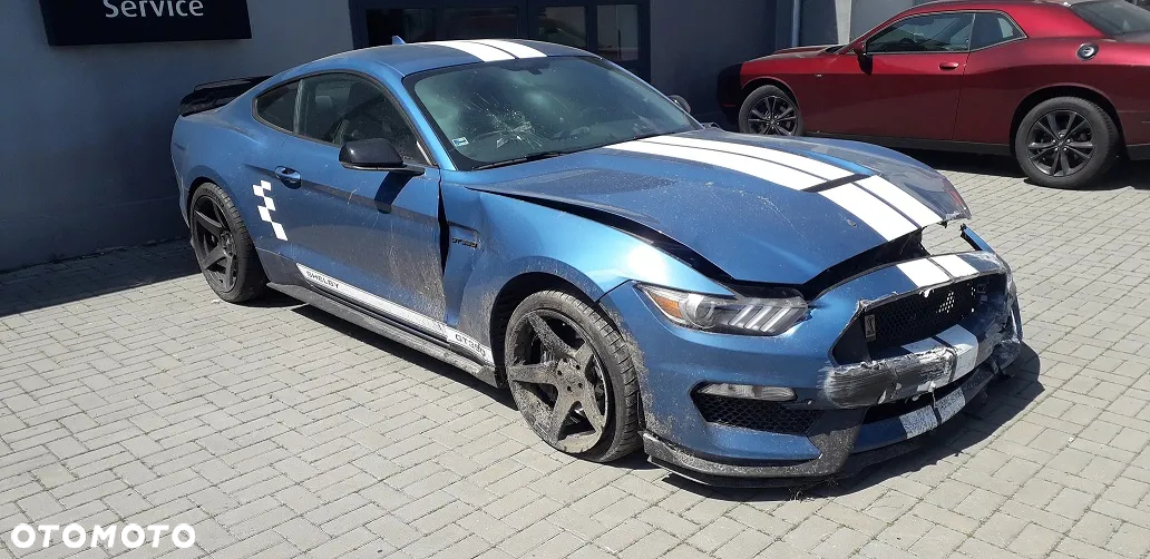 Ford Mustang - 16
