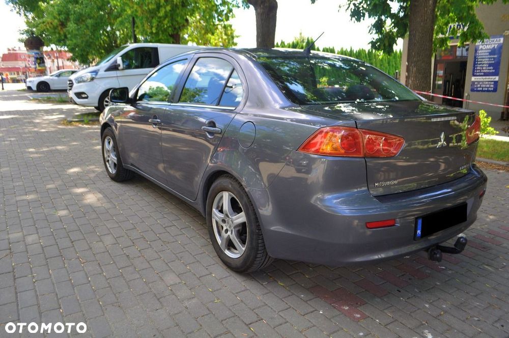 Mitsubishi Lancer - 5