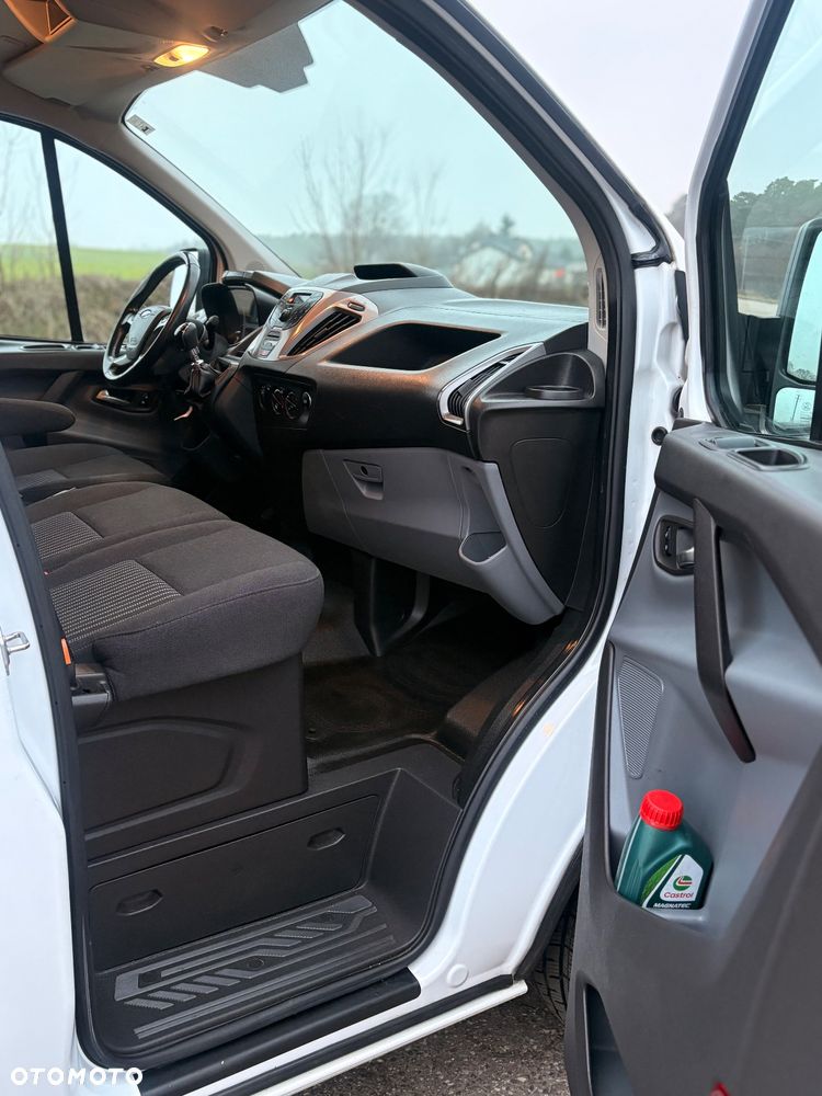 Ford Transit Custom - 9