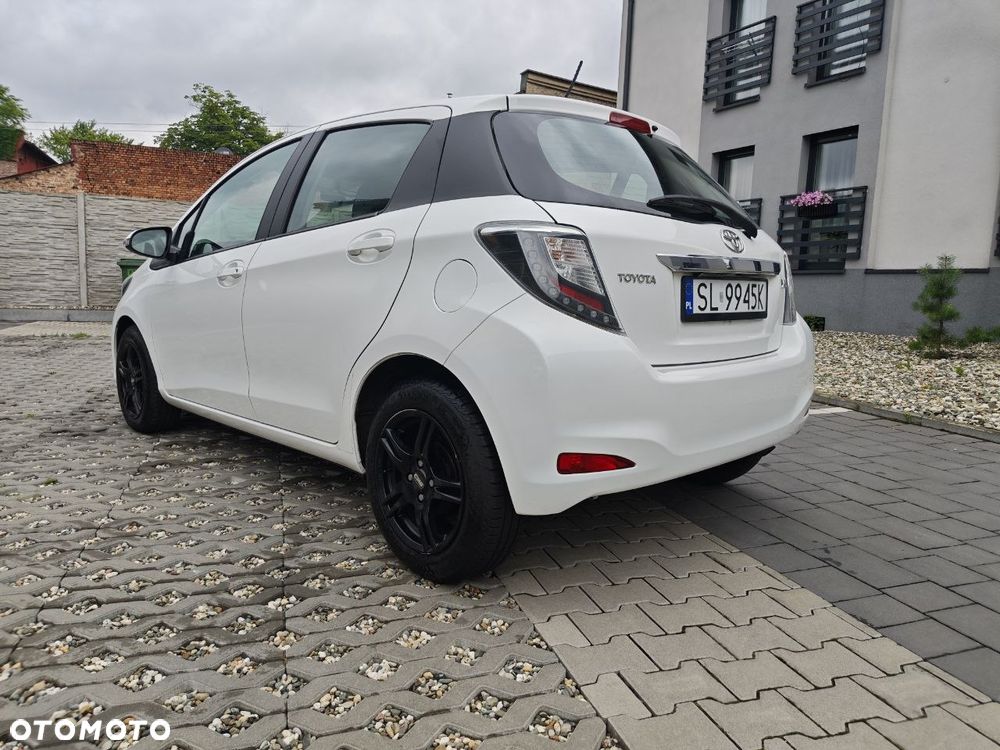 Toyota Yaris 1.33 VVT-i Comfort - 4