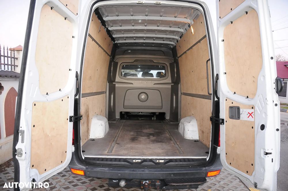 Mercedes-Benz Sprinter - 8