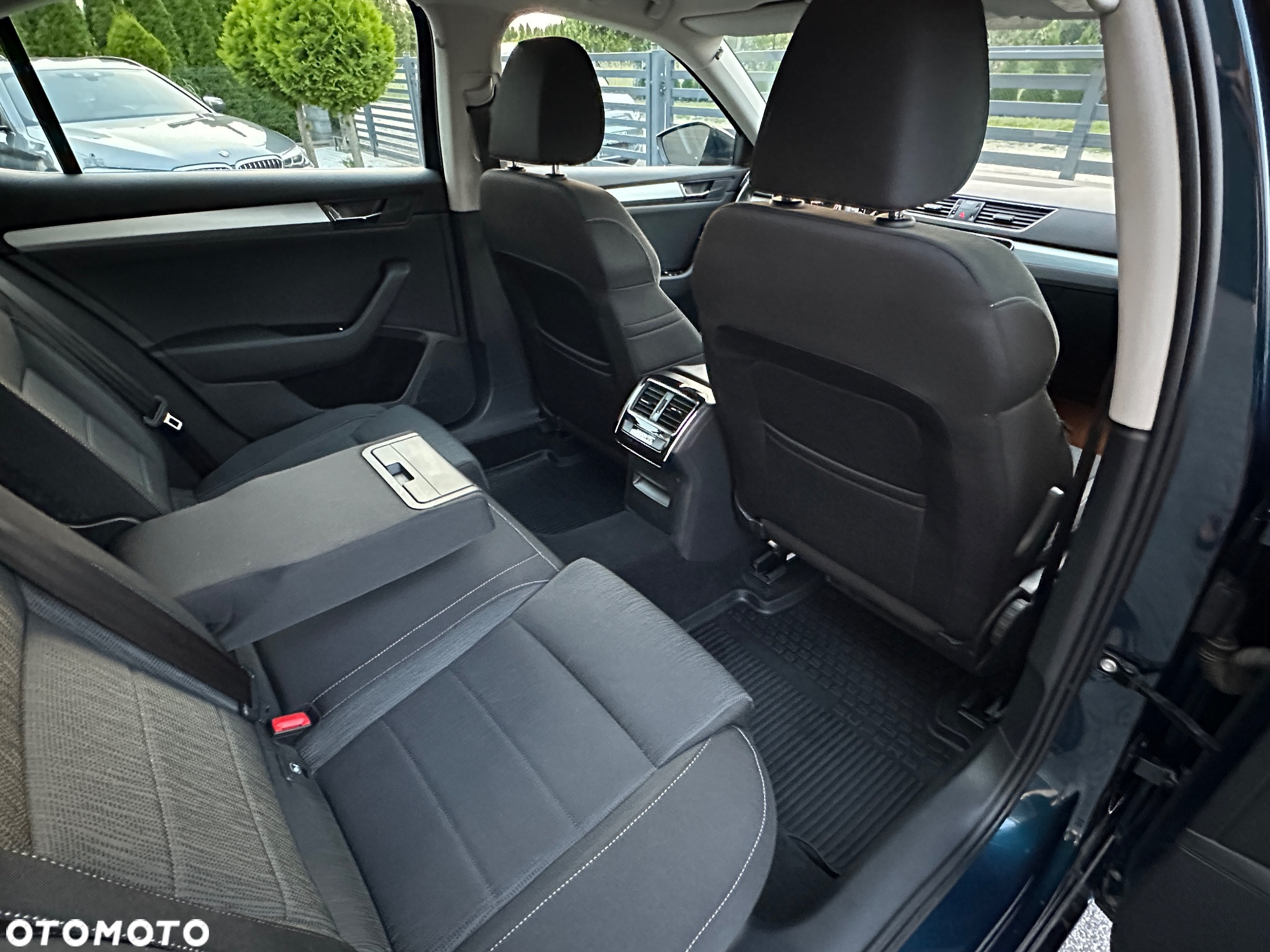 Skoda Superb 2.0 TDI Ambition DSG7 - 16