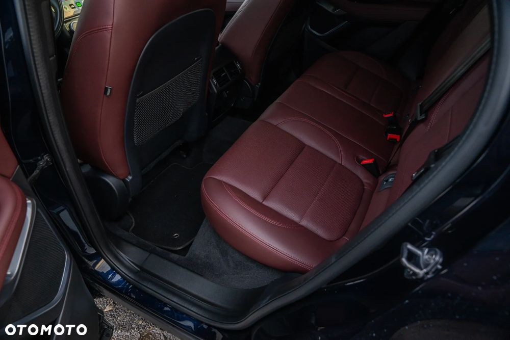 Jaguar E-Pace D200 AWD R-Dynamic SE - 19