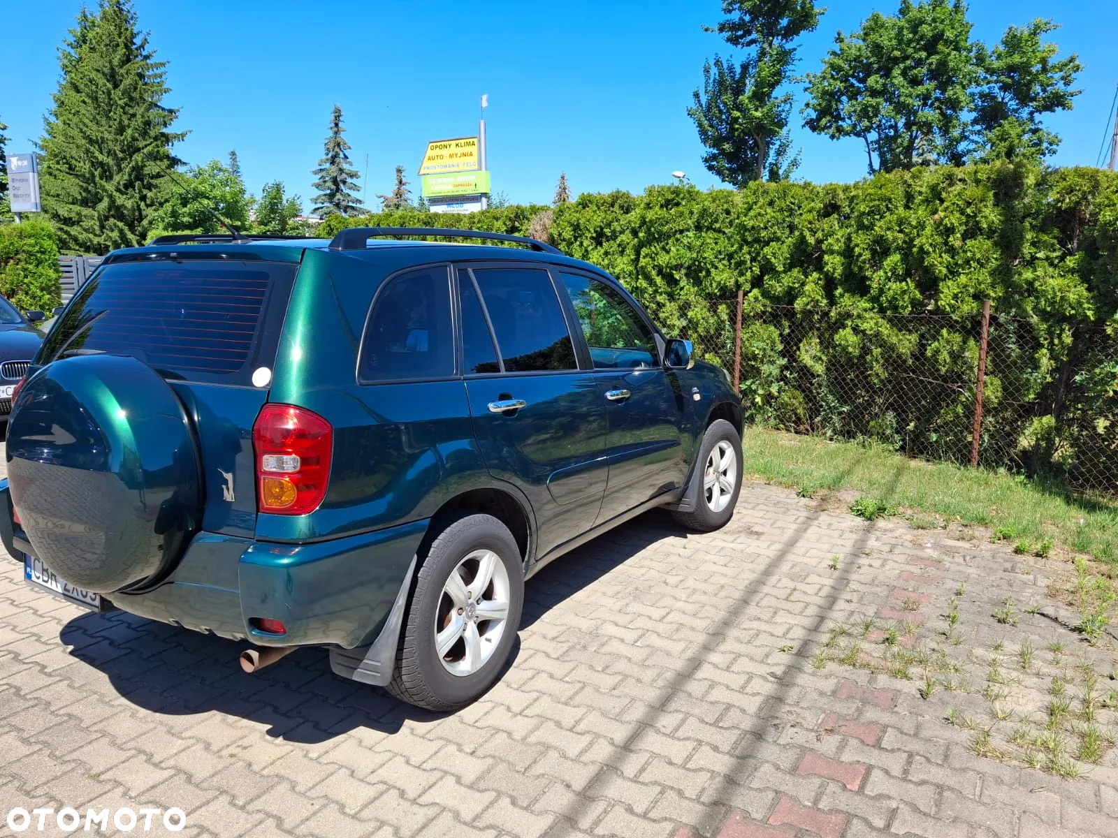 Toyota RAV4 2.0 VVT-i 4x4 - 5