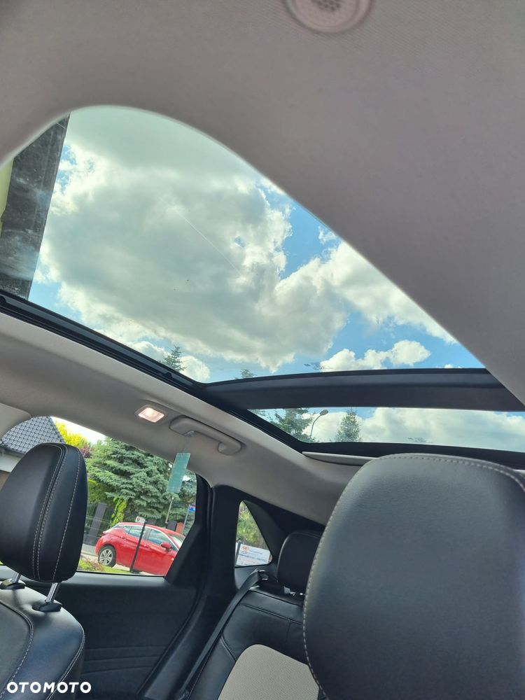 Ford Escape 2.0 EcoBoost AWD Titanium - 18
