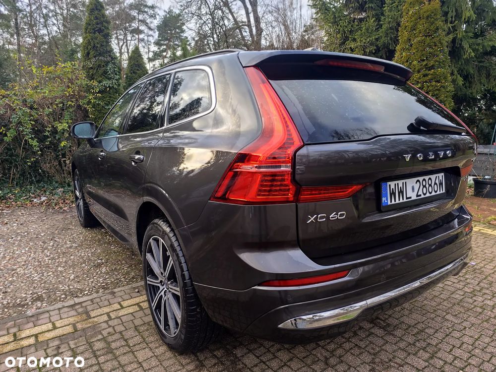 Volvo XC 60 B5 D AWD Geartronic Momentum - 21