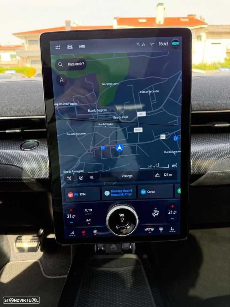 Ford Mustang Mach-E - 31