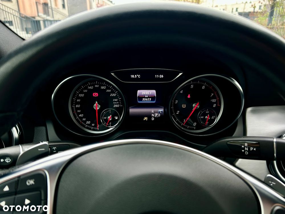 Mercedes-Benz GLA 220 4-Matic - 17