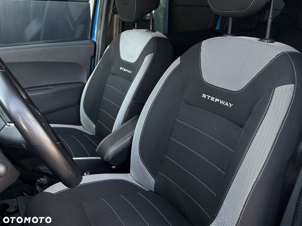 Dacia Lodgy 1.5 Blue dCi Stepway S&S - 14