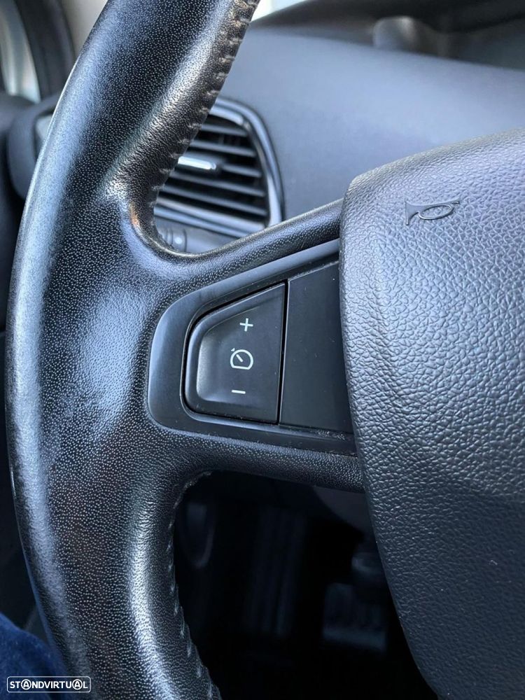 Renault Grand Scénic 1.5 dCi Bose Edition 7L - 22