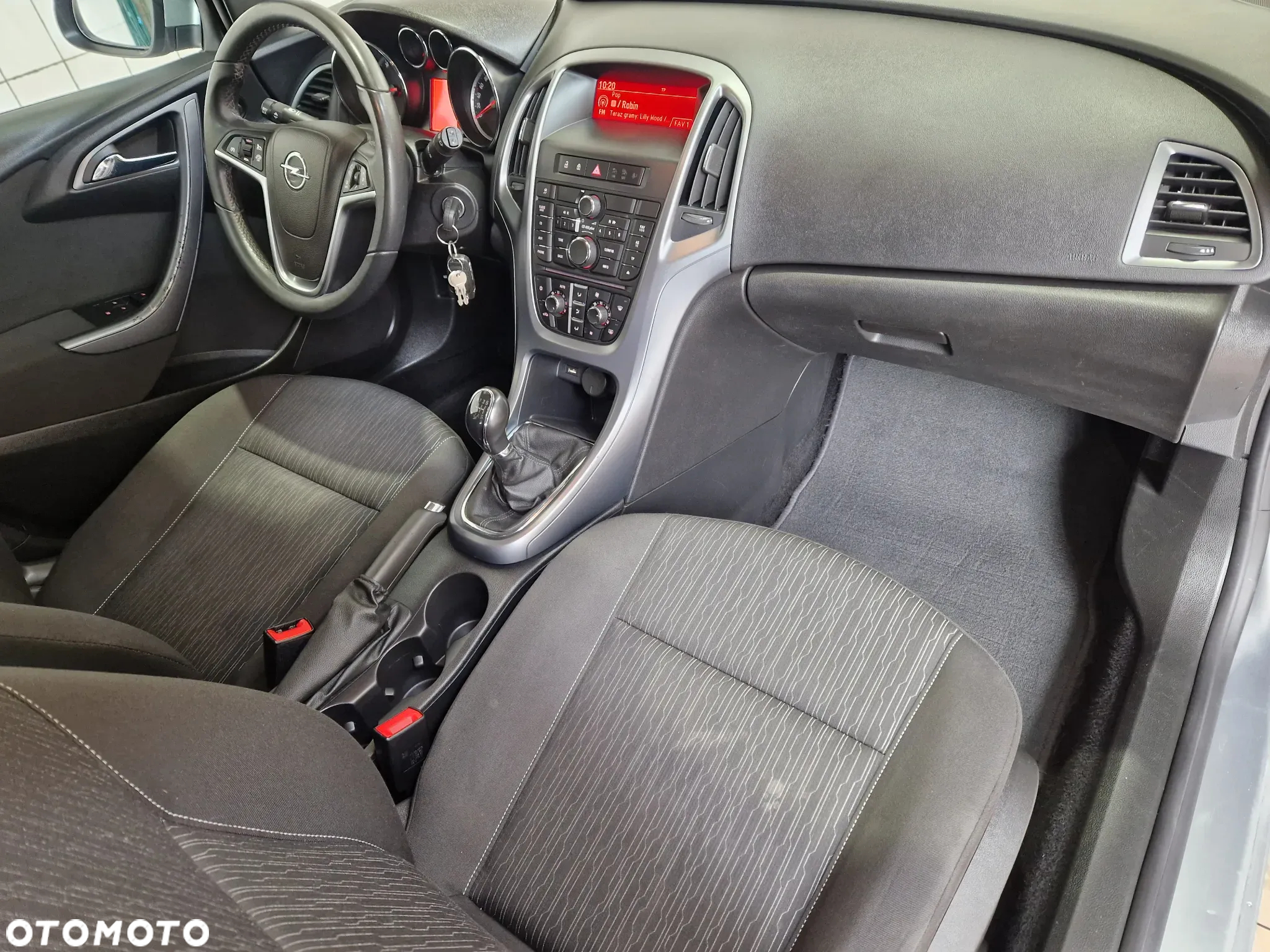 Opel Astra 1.4 Turbo Color Edition - 23