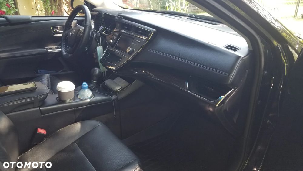 Toyota Avalon 3.5 Limited - 12