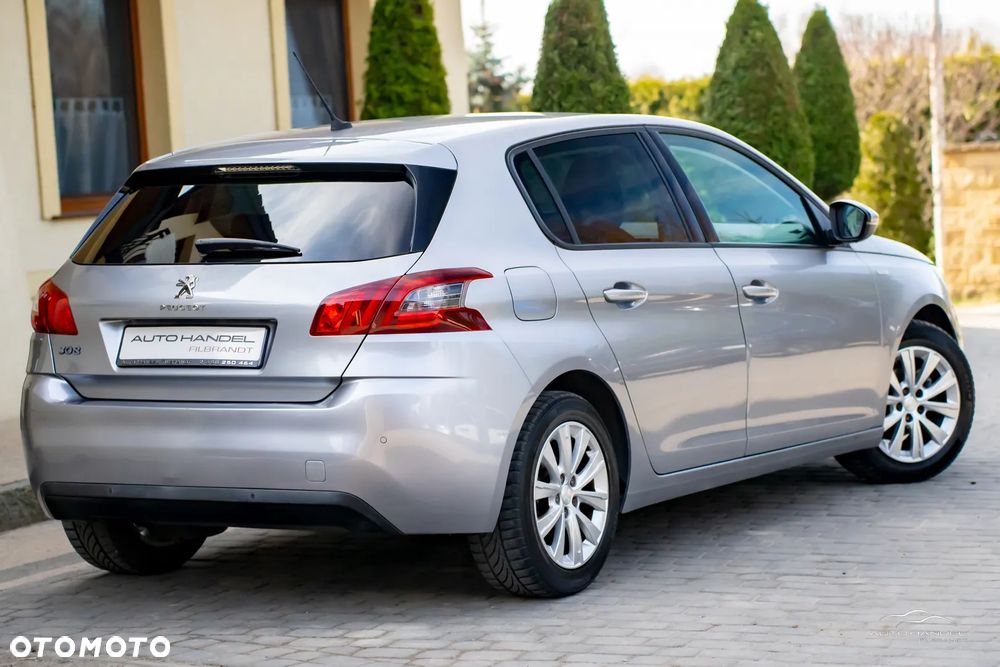 Peugeot 308 PureTech 110 Stop & Start Style - 19