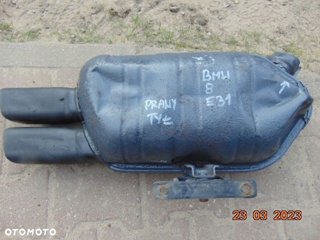 BMW E31 850i 840i TŁUMIK WYDECH KOŃCOWY TYLNY TYŁ - 1