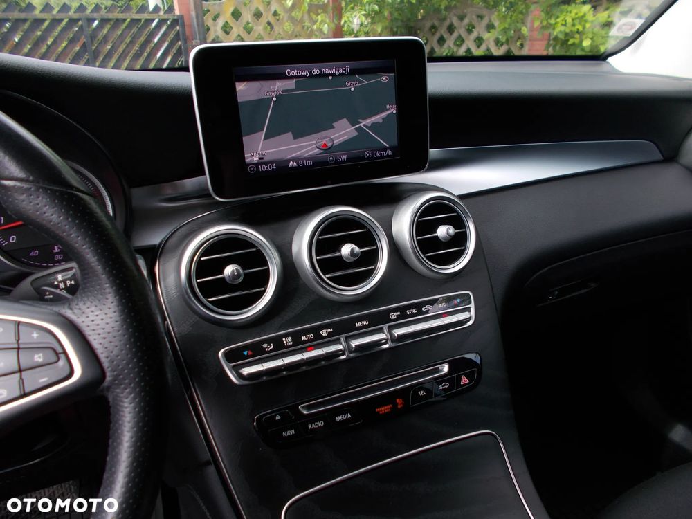 Mercedes-Benz GLC - 2
