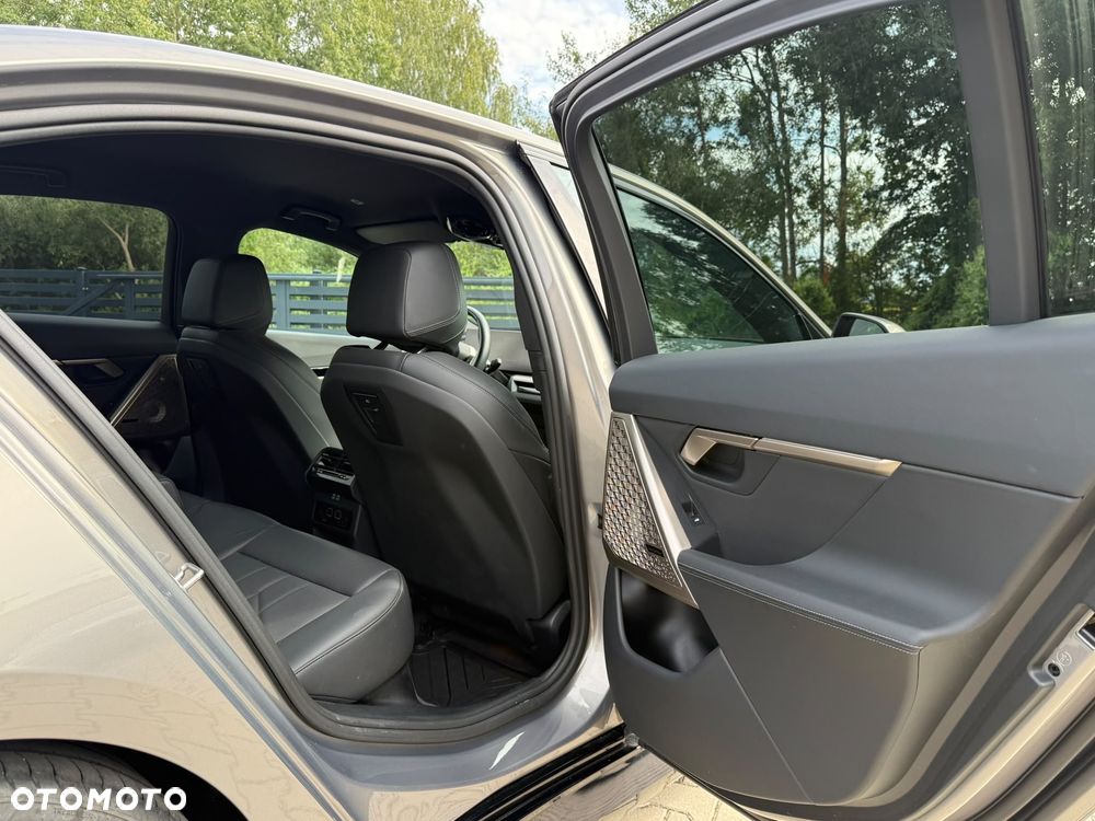 BMW Seria 5 - 21