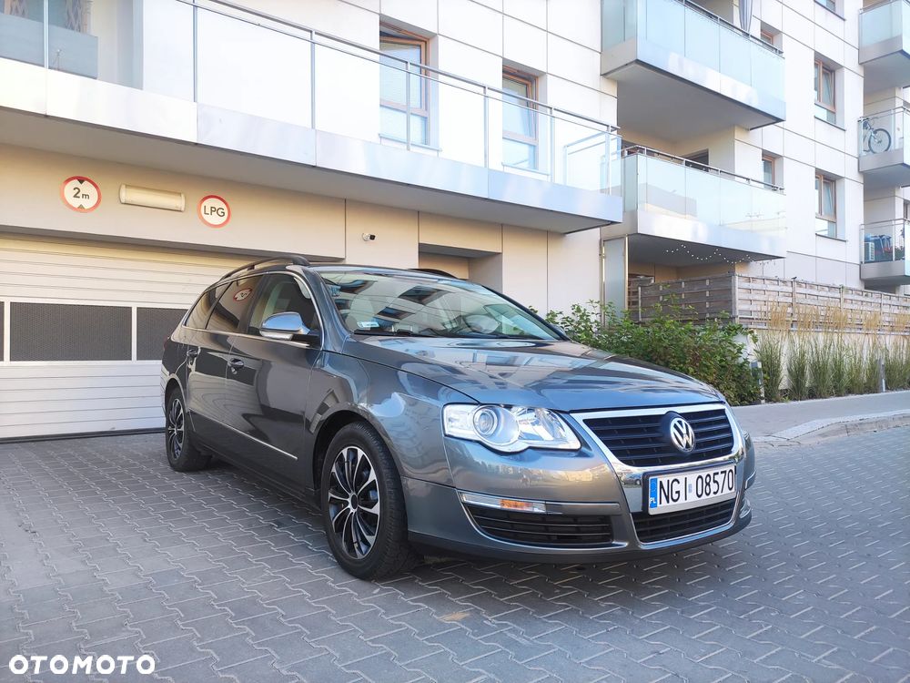 Volkswagen Passat 2.0 TDI Comfortline - 6