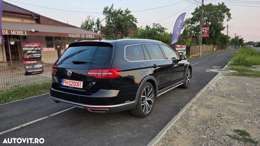 Volkswagen Passat Variant 2.0 TDI SCR 4Motion DSG Highline - 12